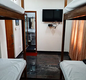 hotels-near-beach-in-mahaballipuram-dormitory